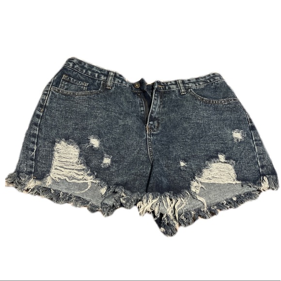 Woman’s SHEIN jean shorts - Picture 1 of 3